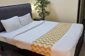 Hotel Monarch Stays Inn